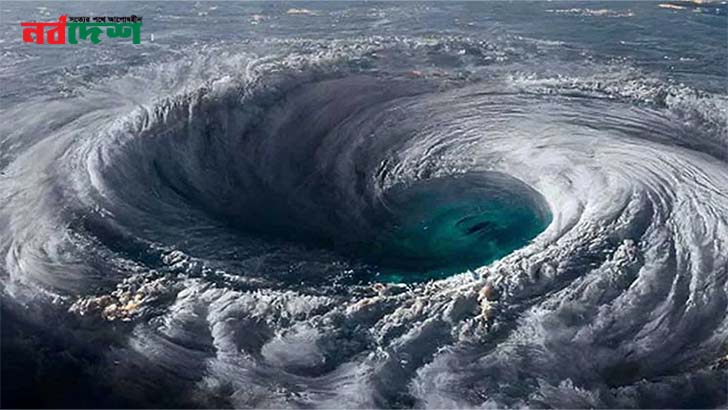 ঘূর্ণিঝড় মন্থা নামক একটি শক্তিশালী ঝড় সংকেত পাওয়া গেছে